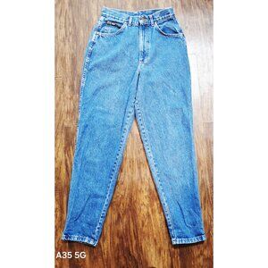 Vintage Chic High-Waisted Tapered Leg Blue Denim Mom's Jeans Size 10 Made In USA